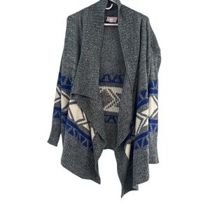 100% Acrylic Romeo Juliet Couture Geometric Cardigan Size M Cozy Boho Sweater
